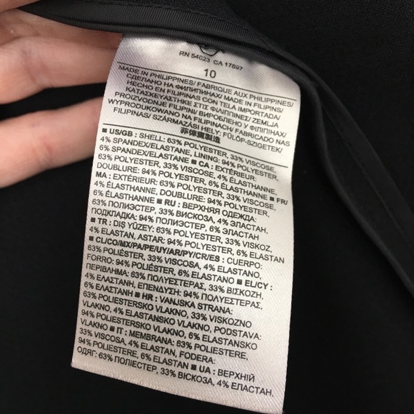 Banana Republic Black Blazer - Picture 4 of 4